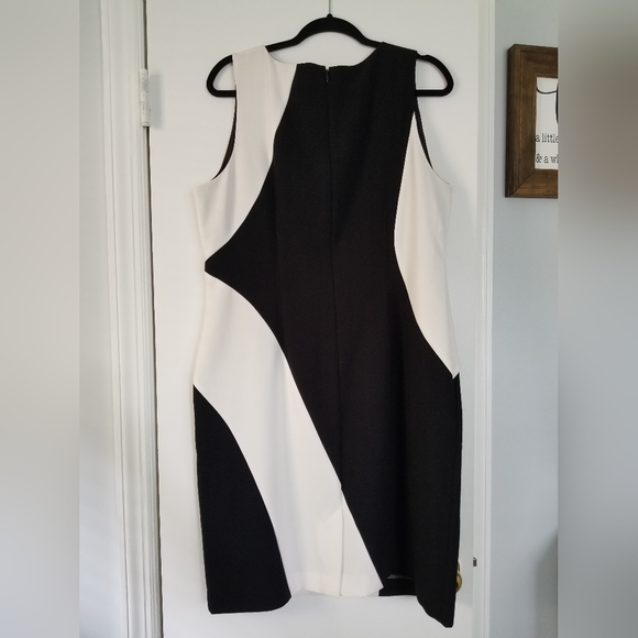 🚫SOLD🚫Ann Taylor Colorblock Sheath Dress - Picture 2 of 2